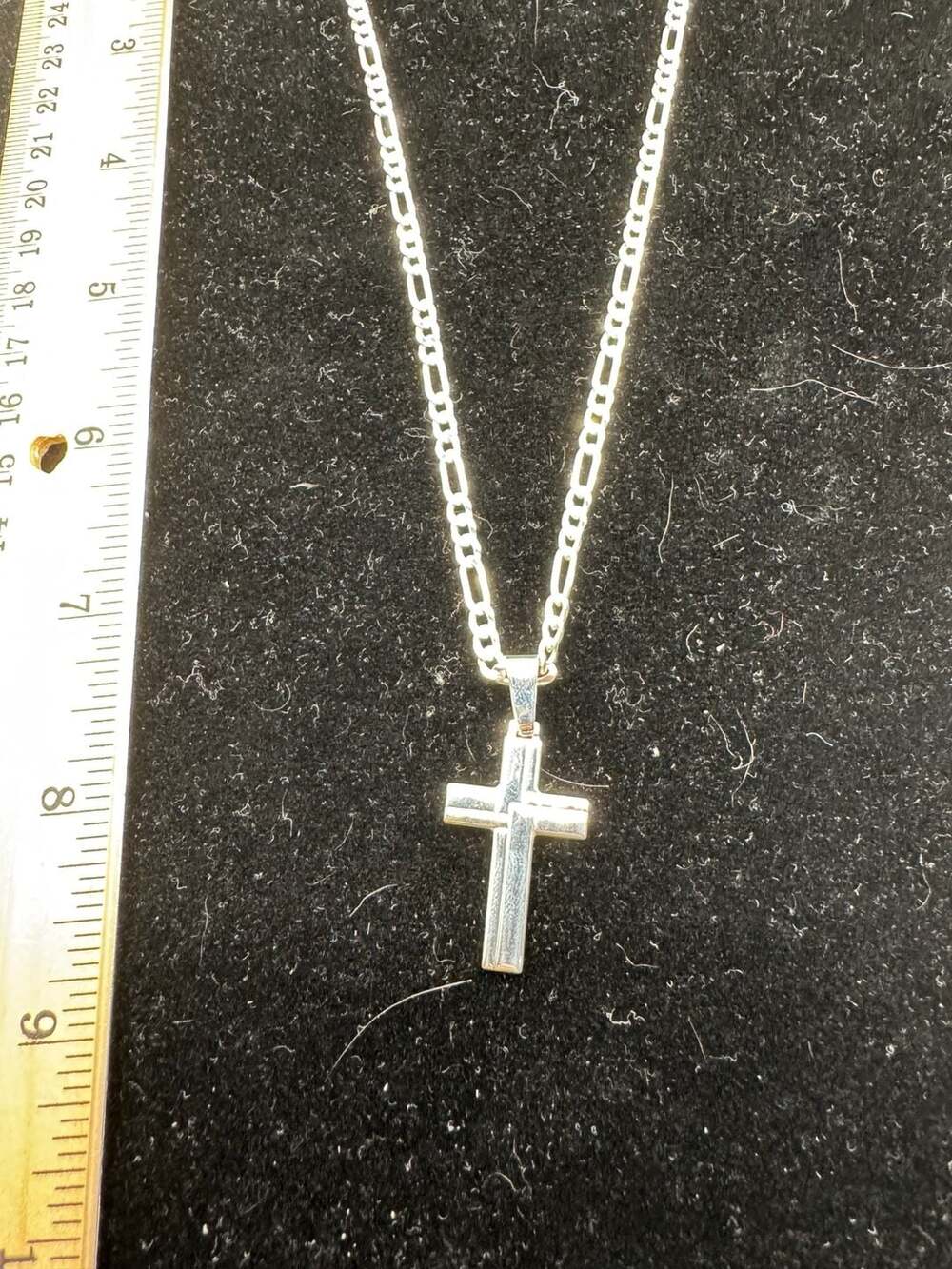 Solid 925 Sterling Silver Cross Pendant on 20 Inch Figaro Chain